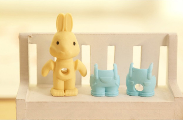 ยางลบกระต่ายน้อย ชิ้นละ 4 บาท