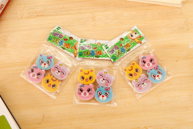 ยางลบหน้าแมวน่ารัก [สุ่มลาย] 1 ชิ้น 1 บาท Ohwowshop