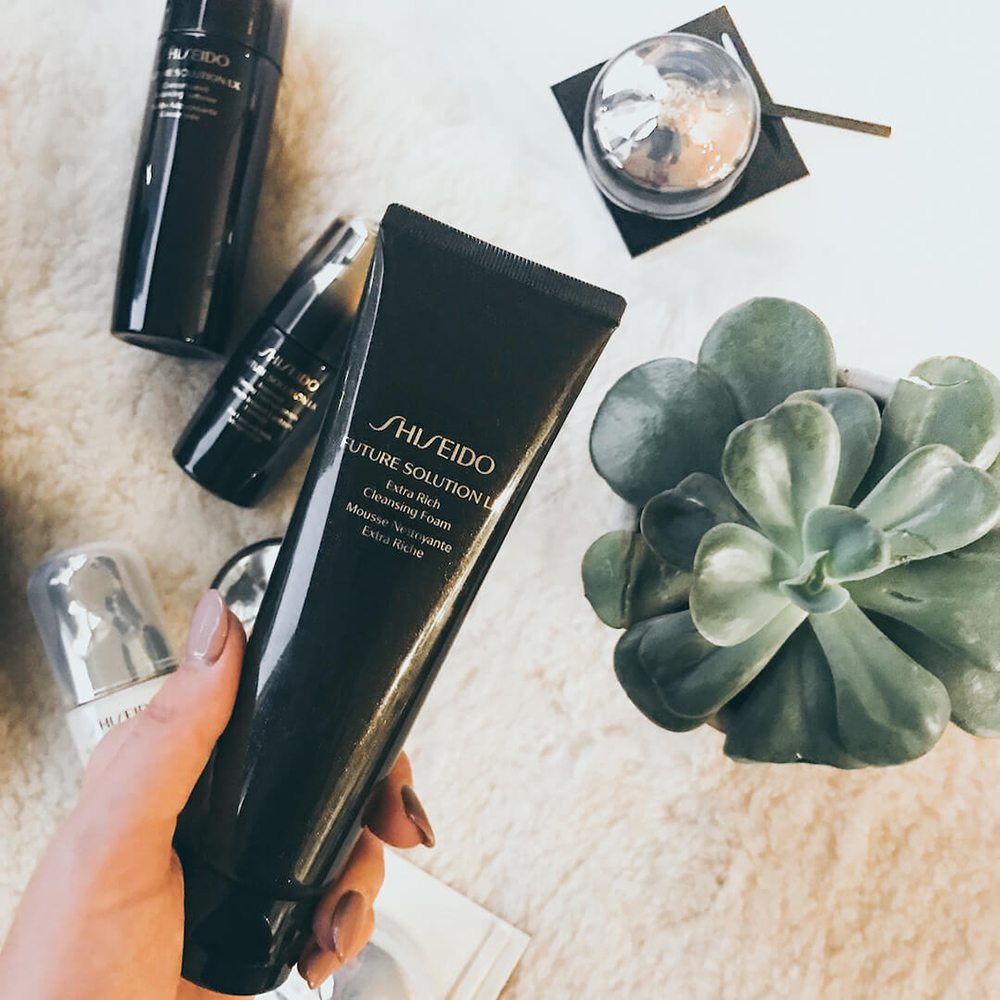 Shiseido Future Solution LX Extra Rich Cleansing Foam 125 ml.