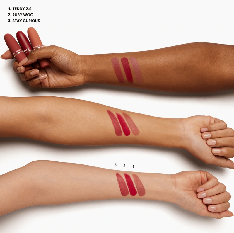 M.A.C Hail To Chic! Lipstick Trio Set 3 Colors