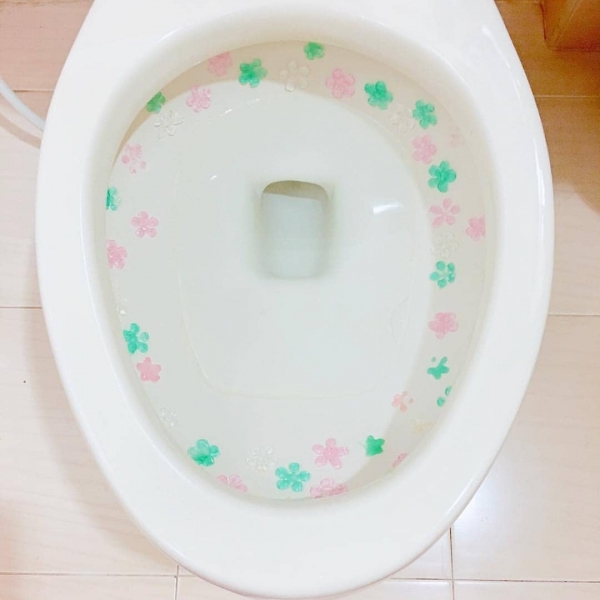 Kobayashi Bluelet Toilet Bowl Cleaner 7.5g x 3 ชิ้น #Relax Aroma