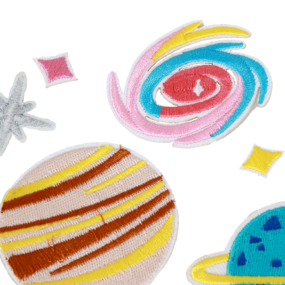 P005 เซตตัวรีดติดเสื้อ Space