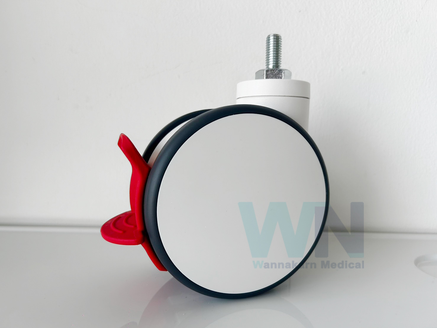 ลูกล้อ ขนาด 5 นิ้ว แกนสั้น ระบบล็อค 2 ระบบ (ล็อค/ปลดล็อค)