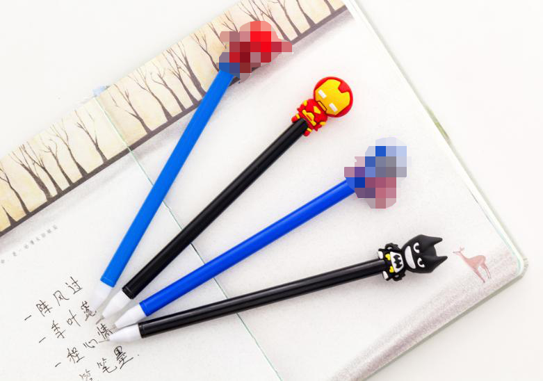 ปากกาตัวฮีโร่ [เจลน้ำเงิน] ชิ้นละ 4 บาท Ohwowshop