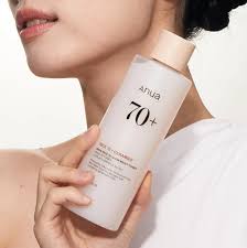 Anua Rice 70+ Ceramide Glow Milky Toner 250 ml. (Exp. 06/2027)