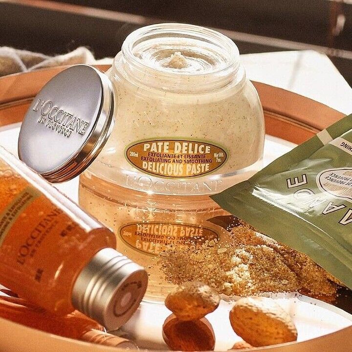 L'occitane Almond Delicious Paste 200 ml.