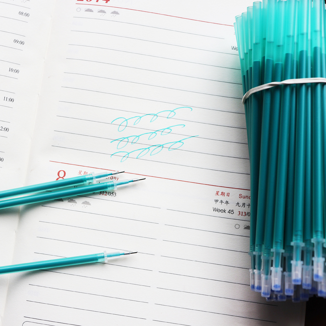 🌈ไส้ปากกาเจลลบได้🌈ไส้หลากสี 0.5 เขียนลื่น ลบได้จริง📌เลือกสี✅พร้อมส่งในไทย ไส้สี เครื่องเขียน