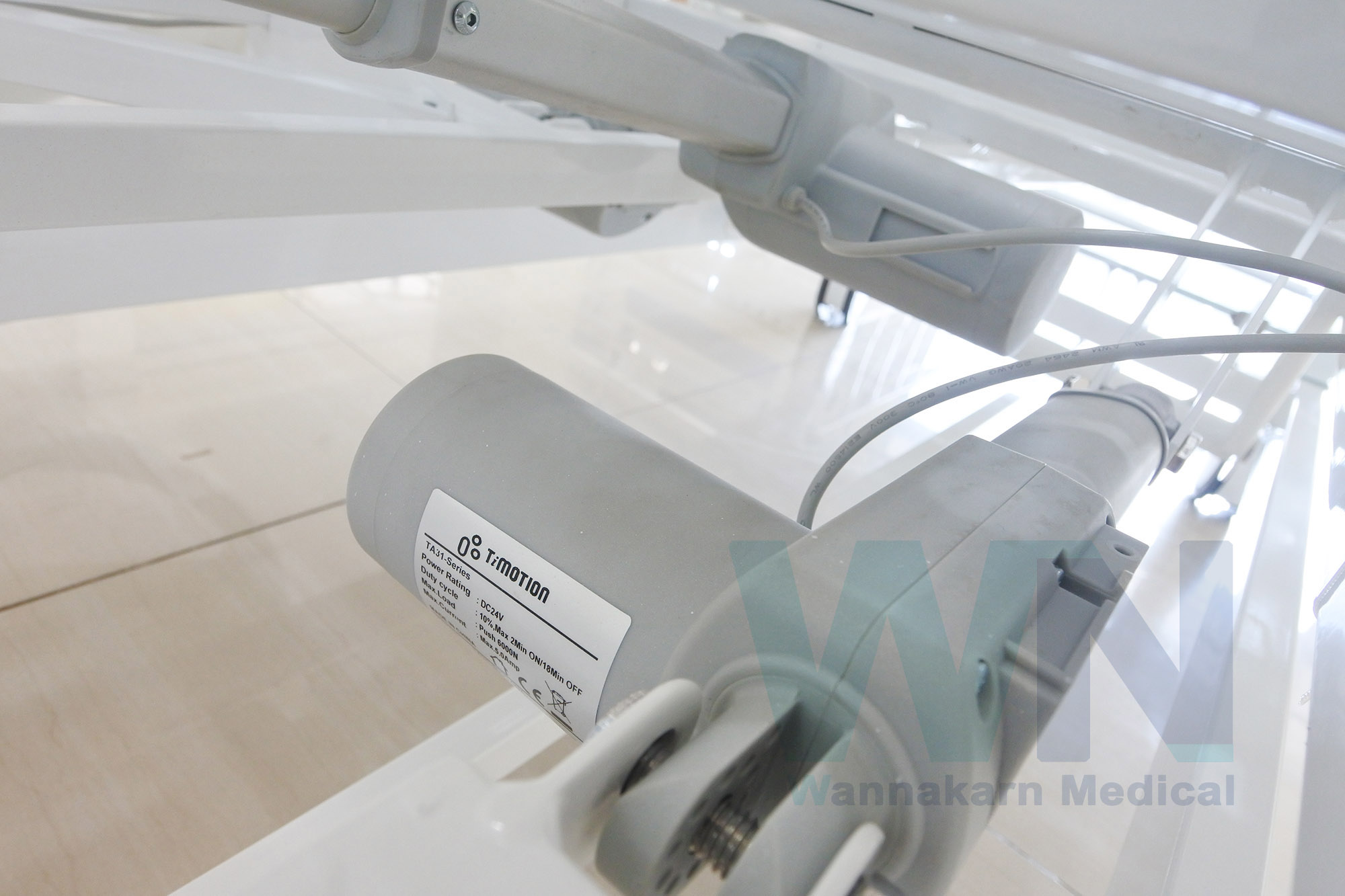 WN Electric Bed MODEL MK-C-06 เตียงผู้ป่วยปรับไฟฟ้า 3 Function ราวปีกนก พร้อมแบตเตอรี่