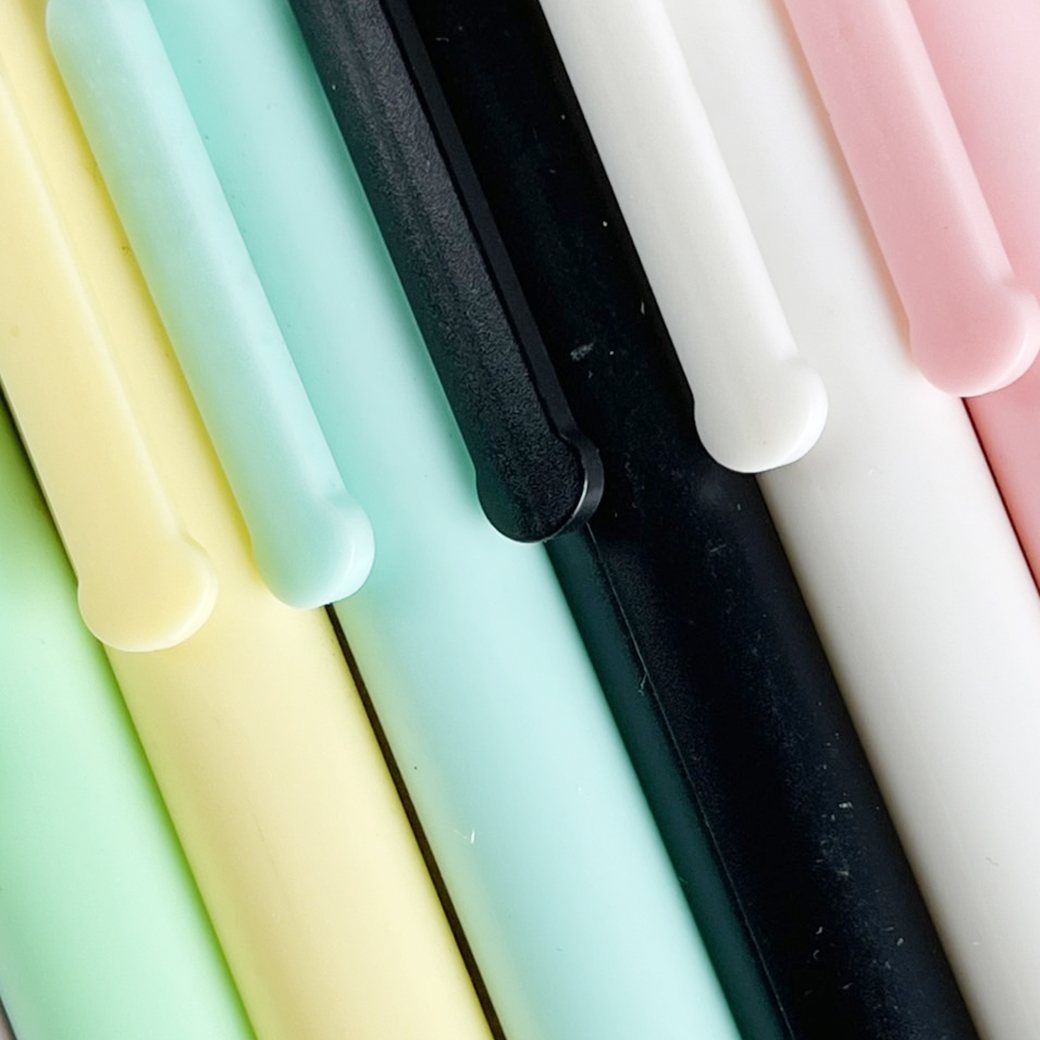 🖤ปากกาลูกลื่นด้ามสี Pastel🖤ไส้สีดำ 0.5 📌เลือกสี✔️พร้อมส่งในไทย ปากกาเจล แบบกด ปากกากด
