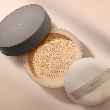 THREE Ultimate Diaphanous Loose Powder 17 g. #01 Translucent