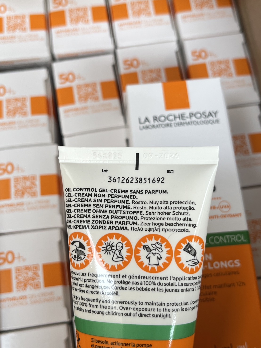 La Roche-Posay Anthelios UVMune 400 Gel-Cream Oil Control 50 ml.