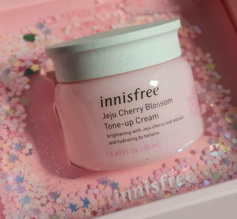 Innisfree Jeju Cherry Blossom Tone Up Cream 50 ml.