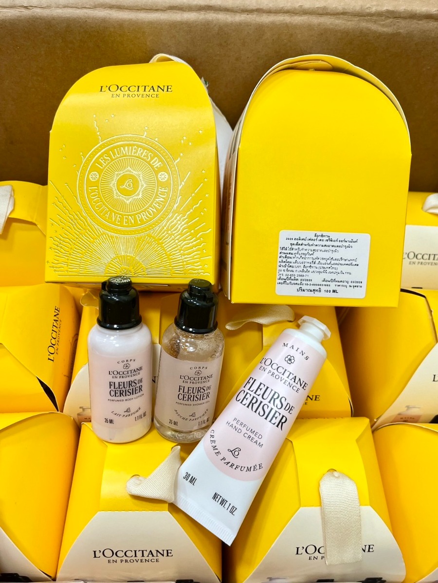 L'Occitane 2025 Holiday Fleurs De Cerisier Ornament