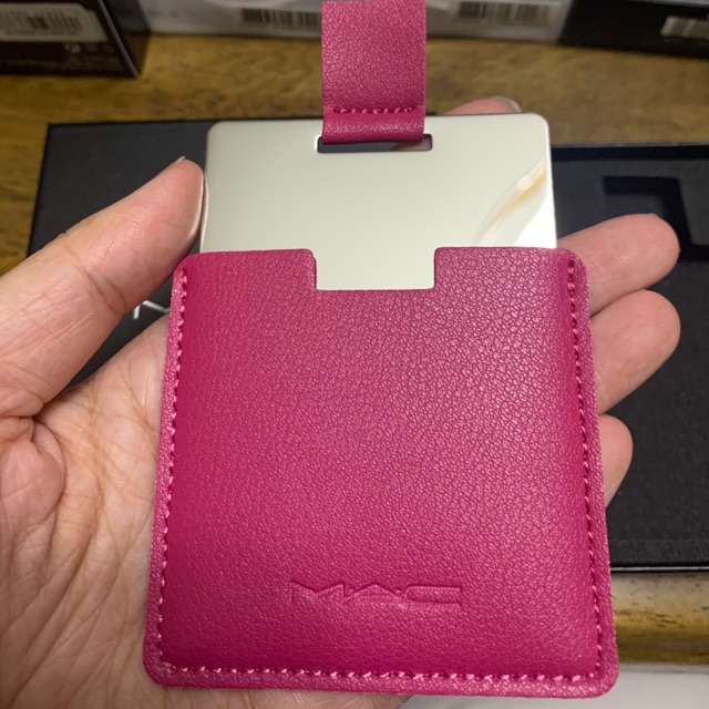 M.A.C Powder Kiss Mirror