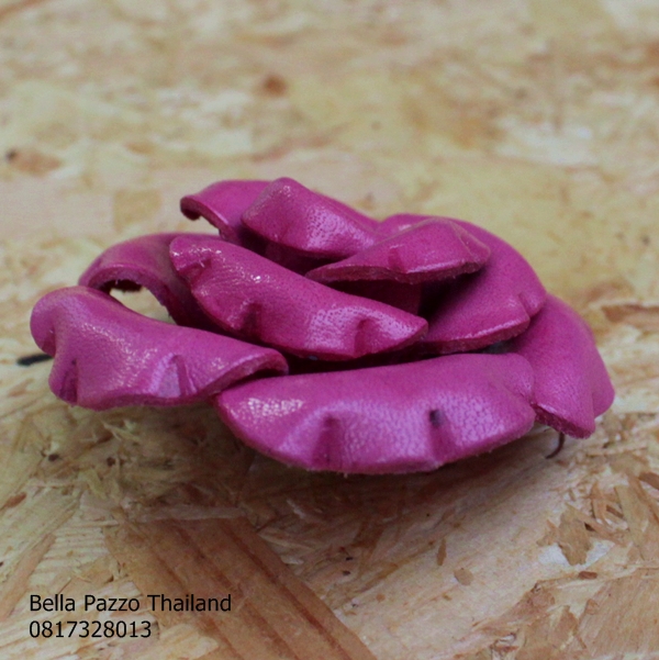 Magnet แม็กเน็ต (แม่เหล็ก) กุหลาบหนังแท้ ทำมือ แฮนด์เมด