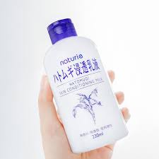 Naturie Hatomugi Skin Conditioning Milk 230 ml.