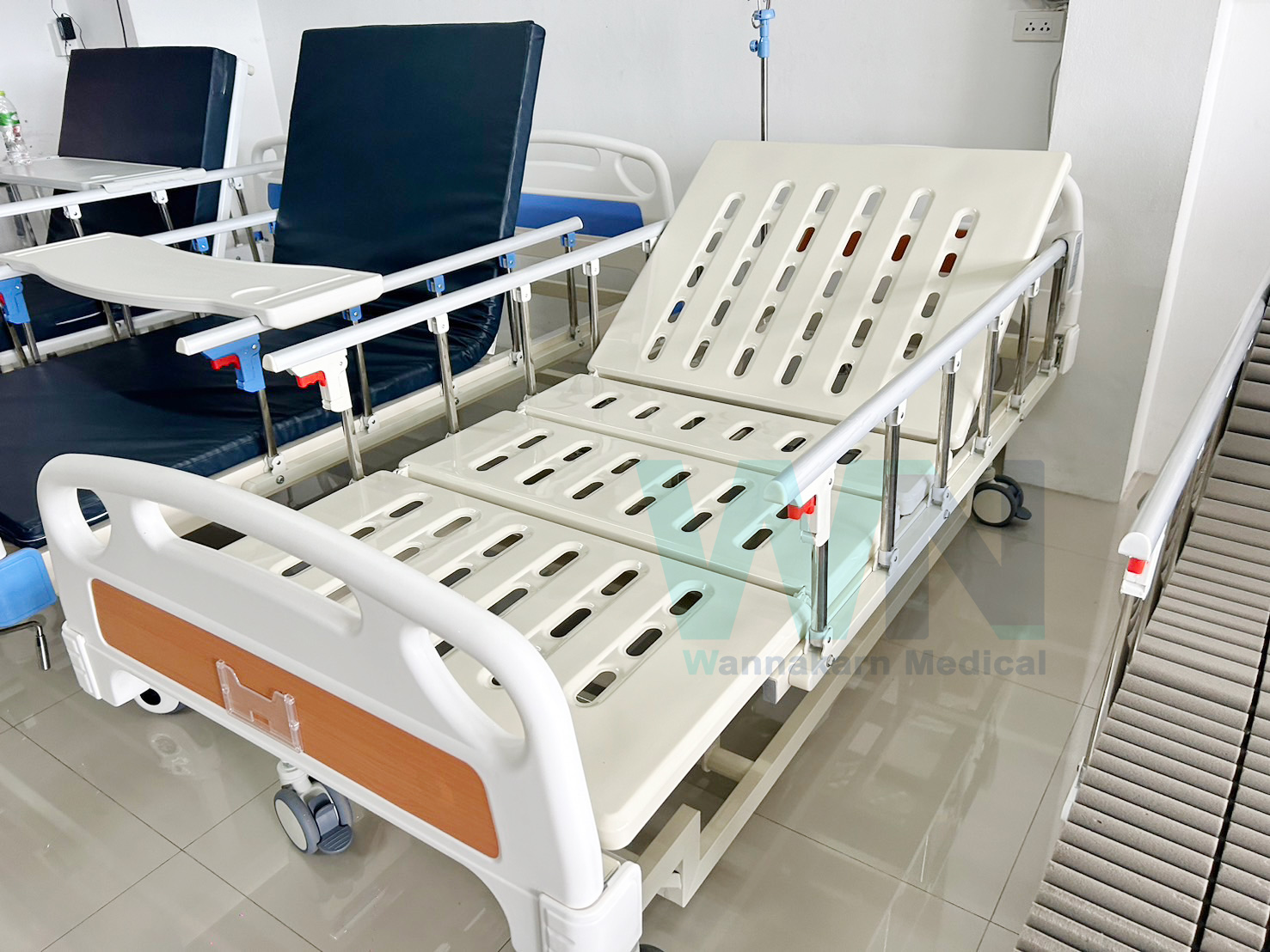 Medical Bed HR-D20 3 Function Electric Bed เตียงไฟฟ้า 3 ฟังก์ชั่น พร้อมเบาะที่นอน 4 ตอน