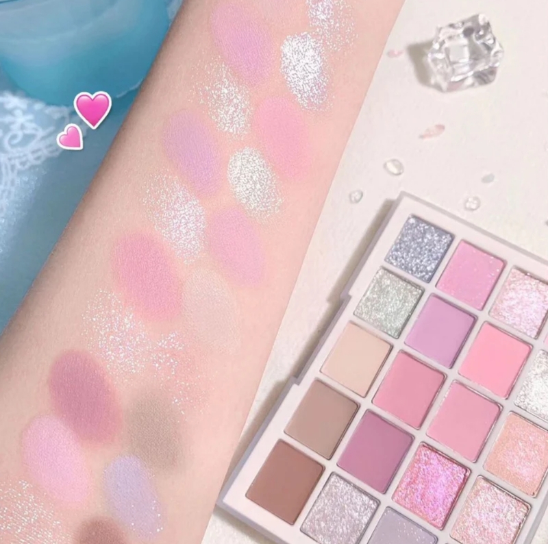 Dasique Mood Shadow Palette 10.5 g. #05 Cotton Powder