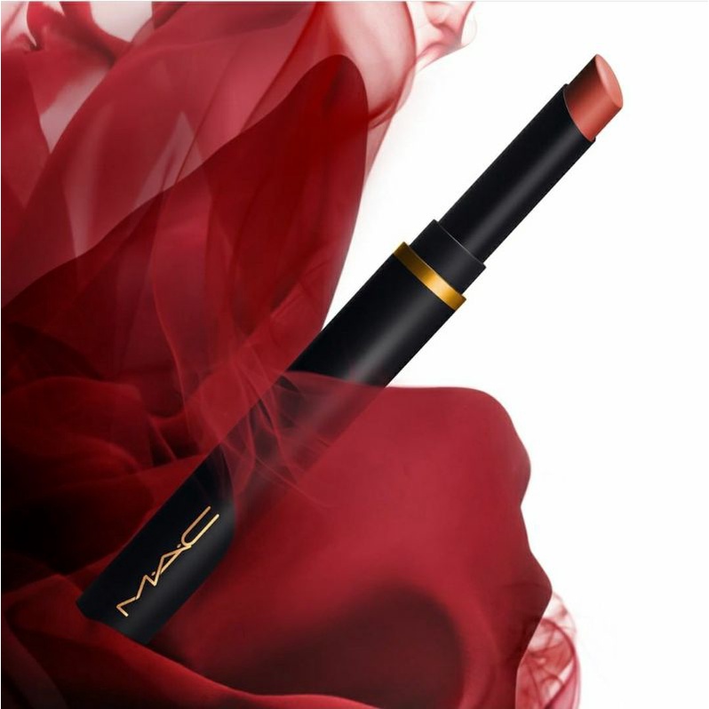 M.A.C Powder Kiss Velvet Blur Slim Stick 2 g. #Mull it Over