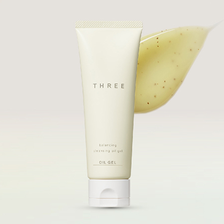 THREE Balancing Cleansing Oil Gel 100 g.