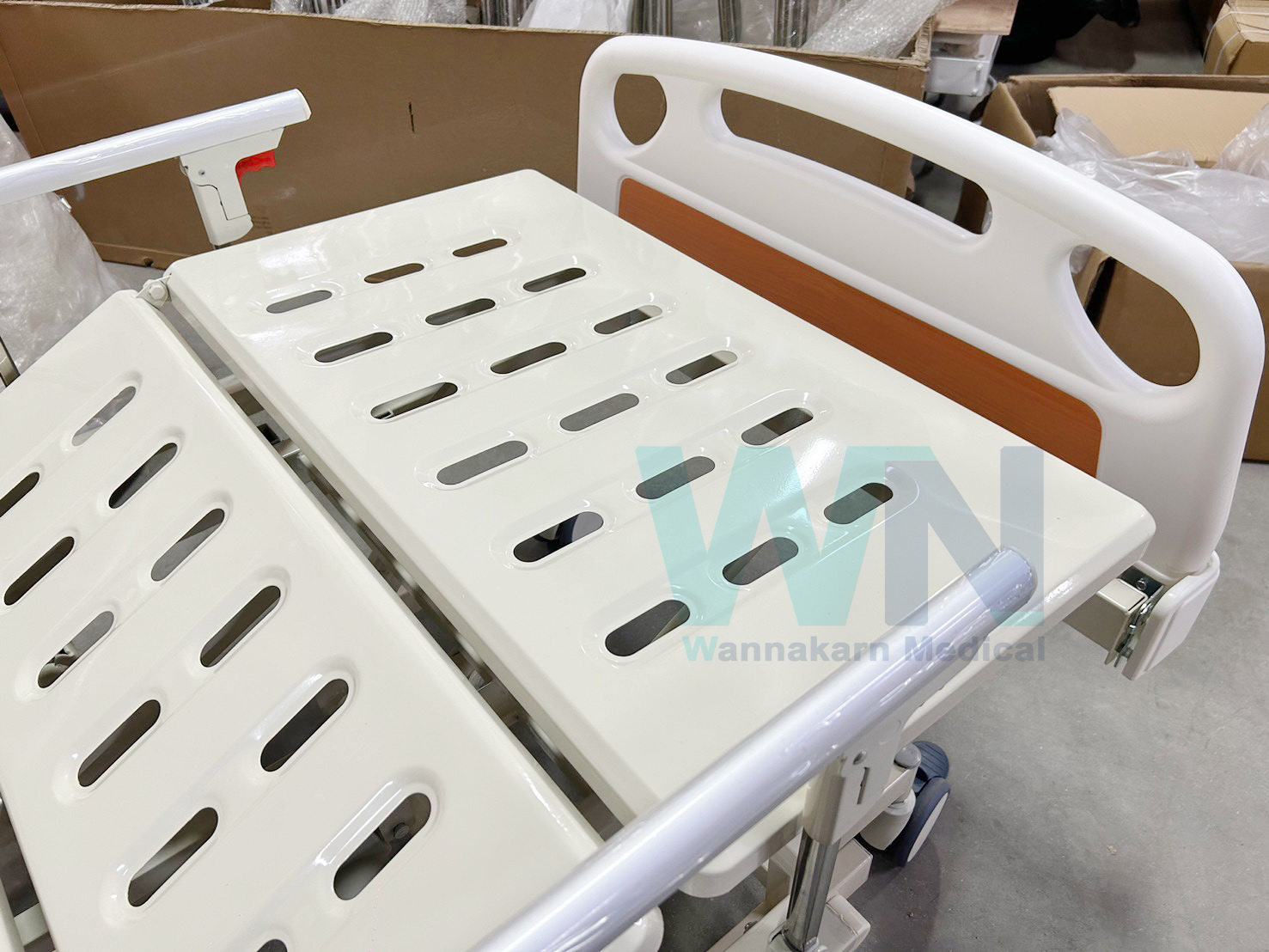 Medical Bed HR-D20 3 Function Electric Bed เตียงไฟฟ้า 3 ฟังก์ชั่น พร้อมเบาะที่นอน 4 ตอน
