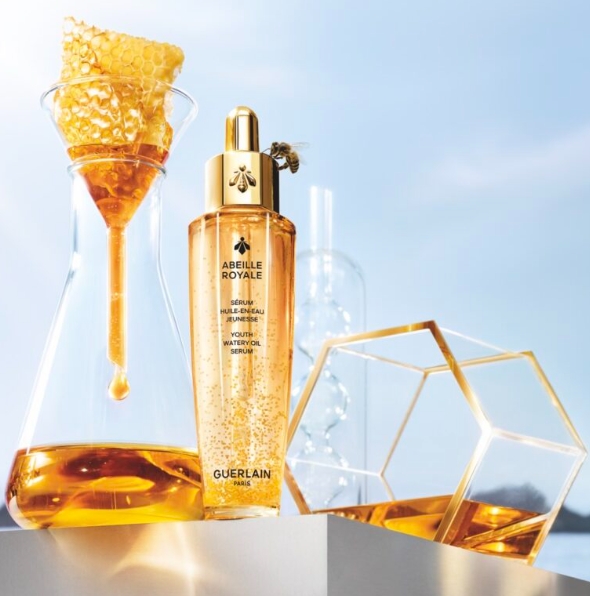 Guerlain Abeille Royale Youth Watery Oil Serum 50 ml. Blends 99% Naturally