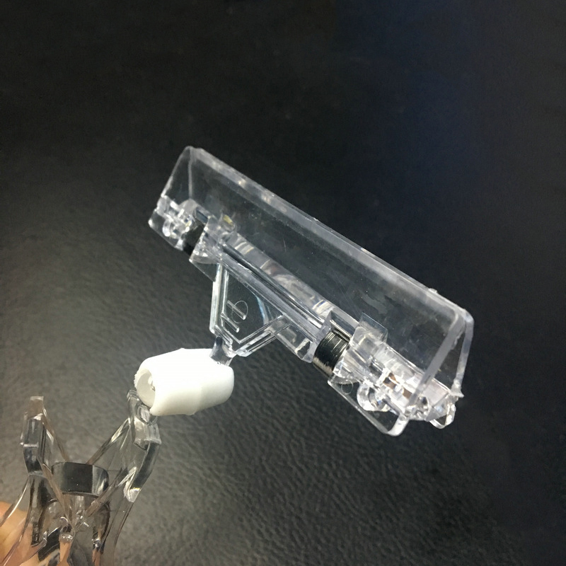 ตัวหนีบป้ายราคา และโฆษณา สีใส ข้อสั้น ชิ้นละ 10บาท Ohwowshop