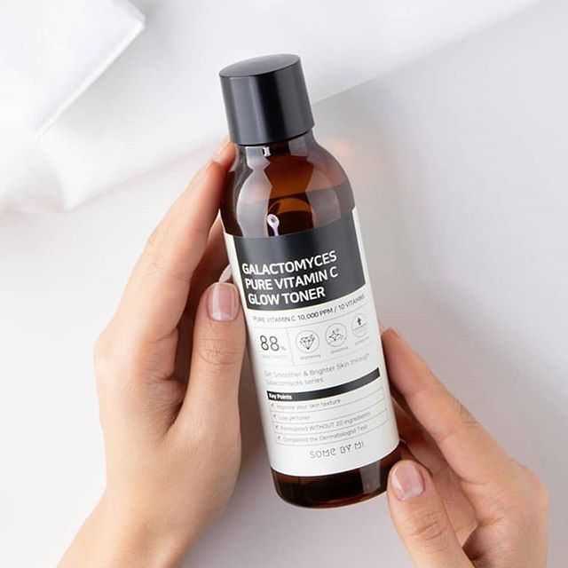 SOME BY MI Galactomyces Pure Vitamin C Glow Toner 220 ml.