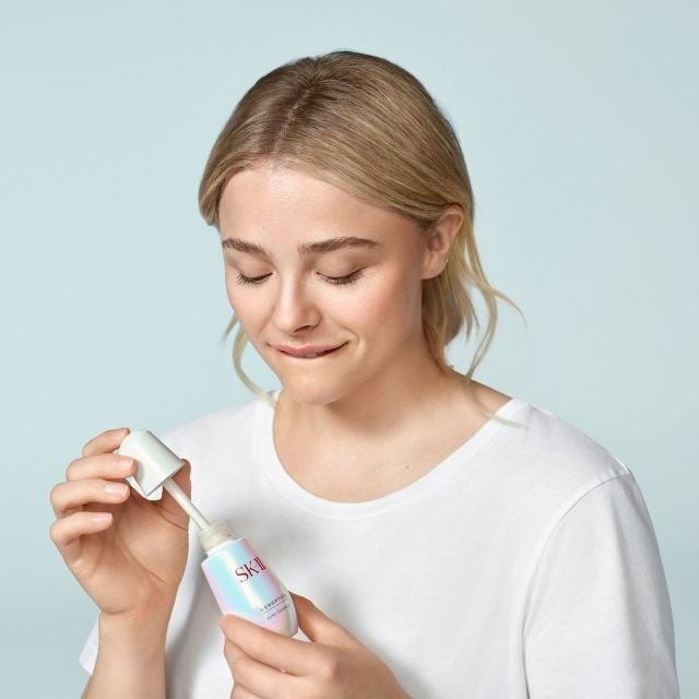 SK-II Genoptics Aura Essence 50 ml.