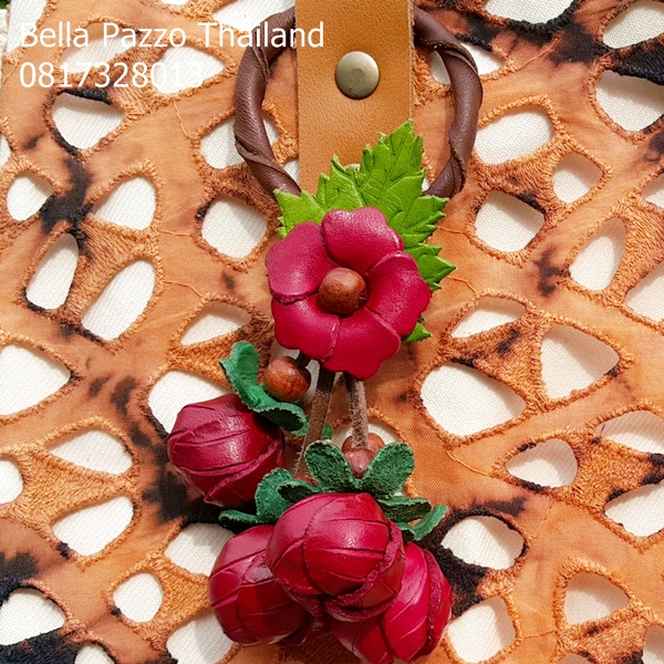 ที่แขวนกระเป๋ามะเชือ 4 ลูก หนังแท้ ทำมือ แฮนด์เมด leather flower, handmade, bag charm