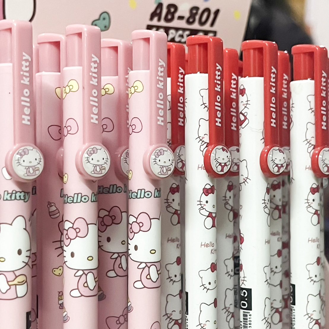 🌈ปากกากด🌈แฮปปี คิตตี้ ไส้สีน้ำเงิน 0.5 ชิ้นละ 9 บาท สุ่มลาย✔️พร้อมส่ง Ohwowshop เครื่องเขียน