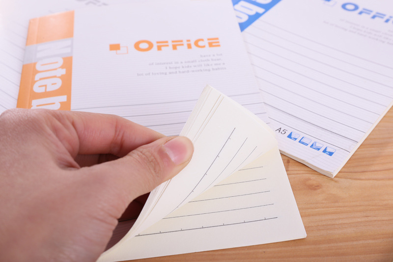 สมุด A5 Note Book ลายเส่น 13.7*19.5 Pcs 38 [สุ่มลาย] ชิ้นละ 7 บาท Ohwowshop เครื่องเขียน