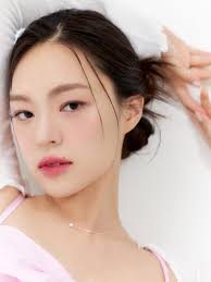 Muzigae Mansion Icy Glow 5.3 ml. #04 Wonder สีชมพูฟูเชีย