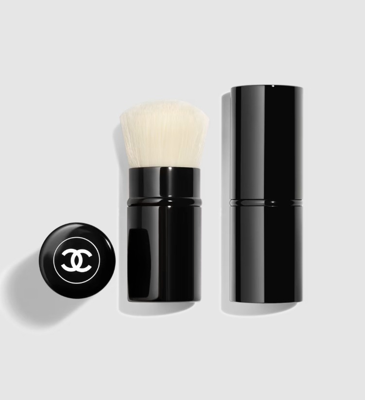 Les Pinceaux De Chanel Retractable Kabuki Brush n°108