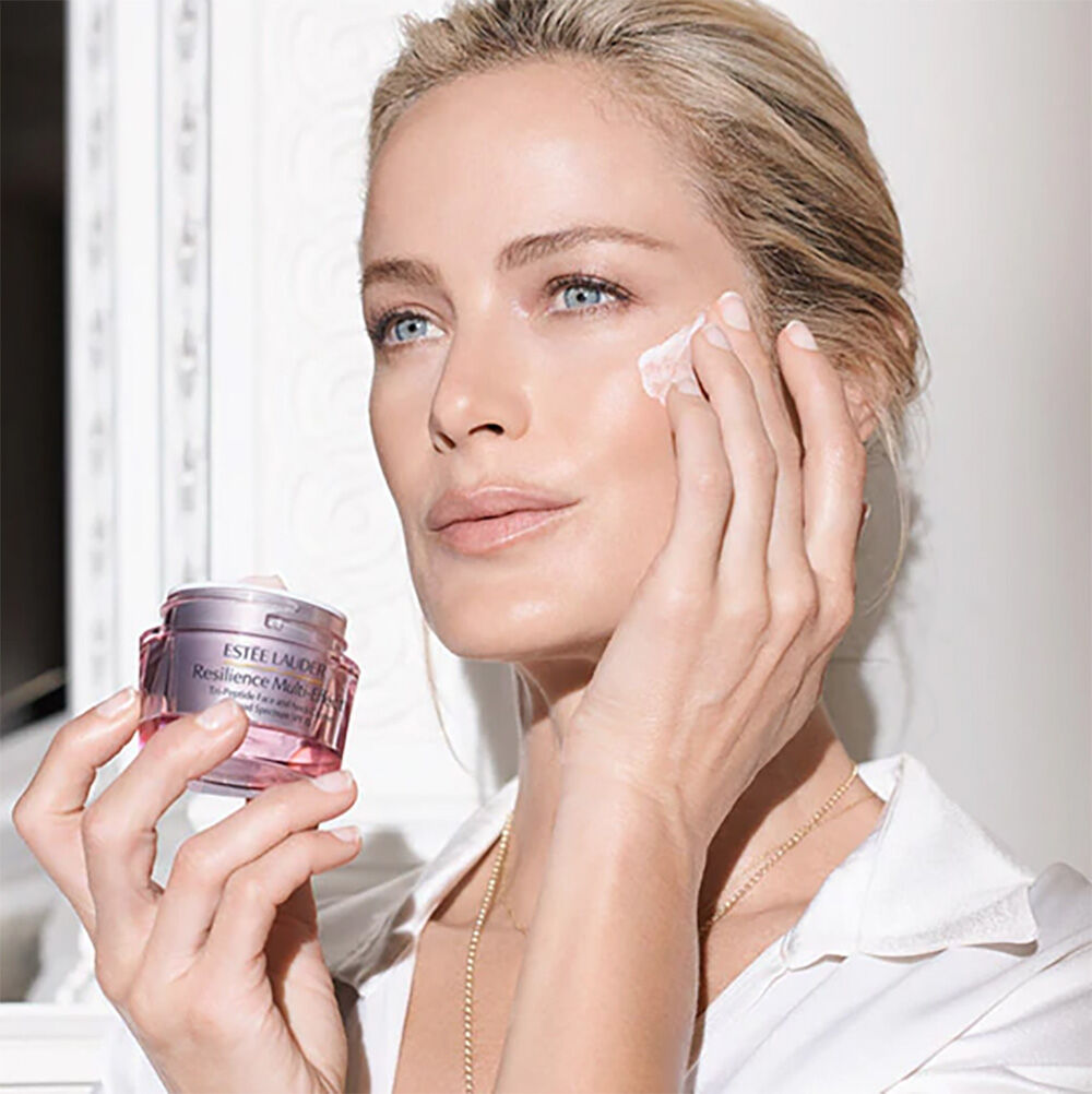 Estee Lauder Resilience Multi-Effect Night Tri-Peptide Face and Neck Creme 15 ml.