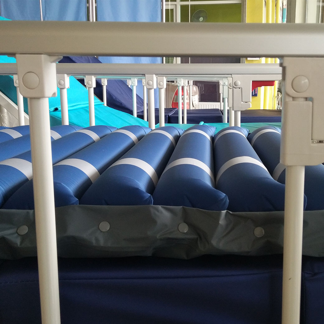 ที่นอนลมป้องกันแผลกดทับ รุ่น QDC-300B