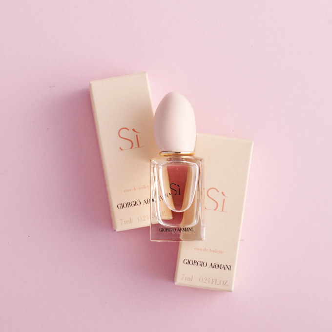 GIORGIO ARMANI Si Eau De Toilette 7 ml.