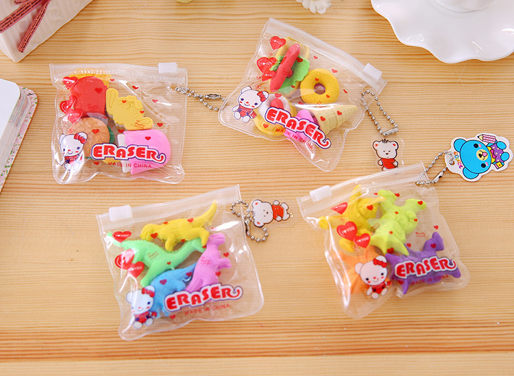 ยางลบถุงซิบ [คละลาย] ชิ้นละ 10 บาท Ohwowshop