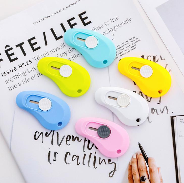 คัตเตอร์จิ๋ว ชิ้นละ 8 บาท ✔️พร้อมส่ง Ohwowshop เครื่องเขียน