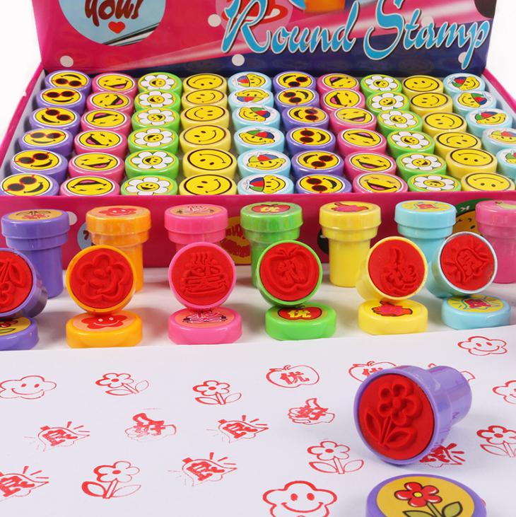 🌈⭐ตัวปั๊มการ์ตูน ตัวอักษร ตัวแสตมป์หมึกในตัว ชิ้นละ 4 บาท 📌เลือกแบบสุ่มตามแบบ ✅พร้อมส่ง Ohwowshop ตัวปั๊มการ์ตูน ไฮไล หมึกสี เครื่องเขียน เด็กเล็ก