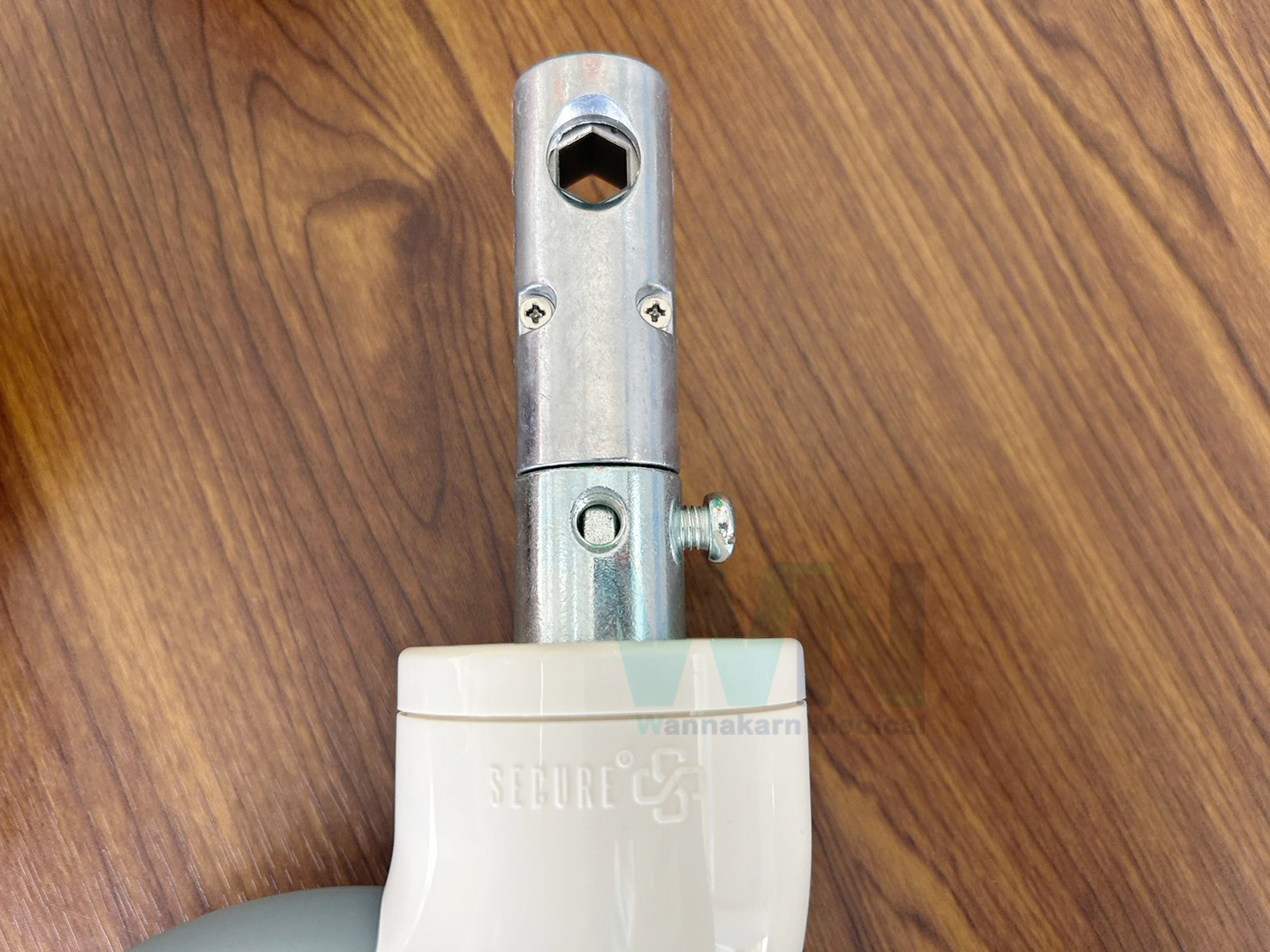 ลูกล้อ ขนาด 6 นิ้ว แกนยาว ระบบล็อค 3 ระบบ