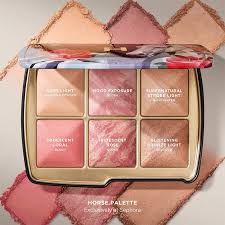HOURGLASS Ambient Lighting Edit Unlocked Horse Face Palette (Holiday 2025)