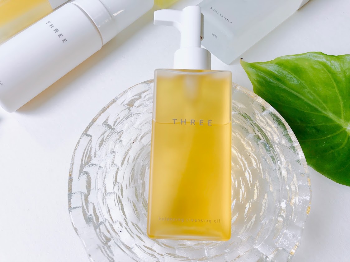 THREE Balancing Cleansing Oil R 185 ml.
