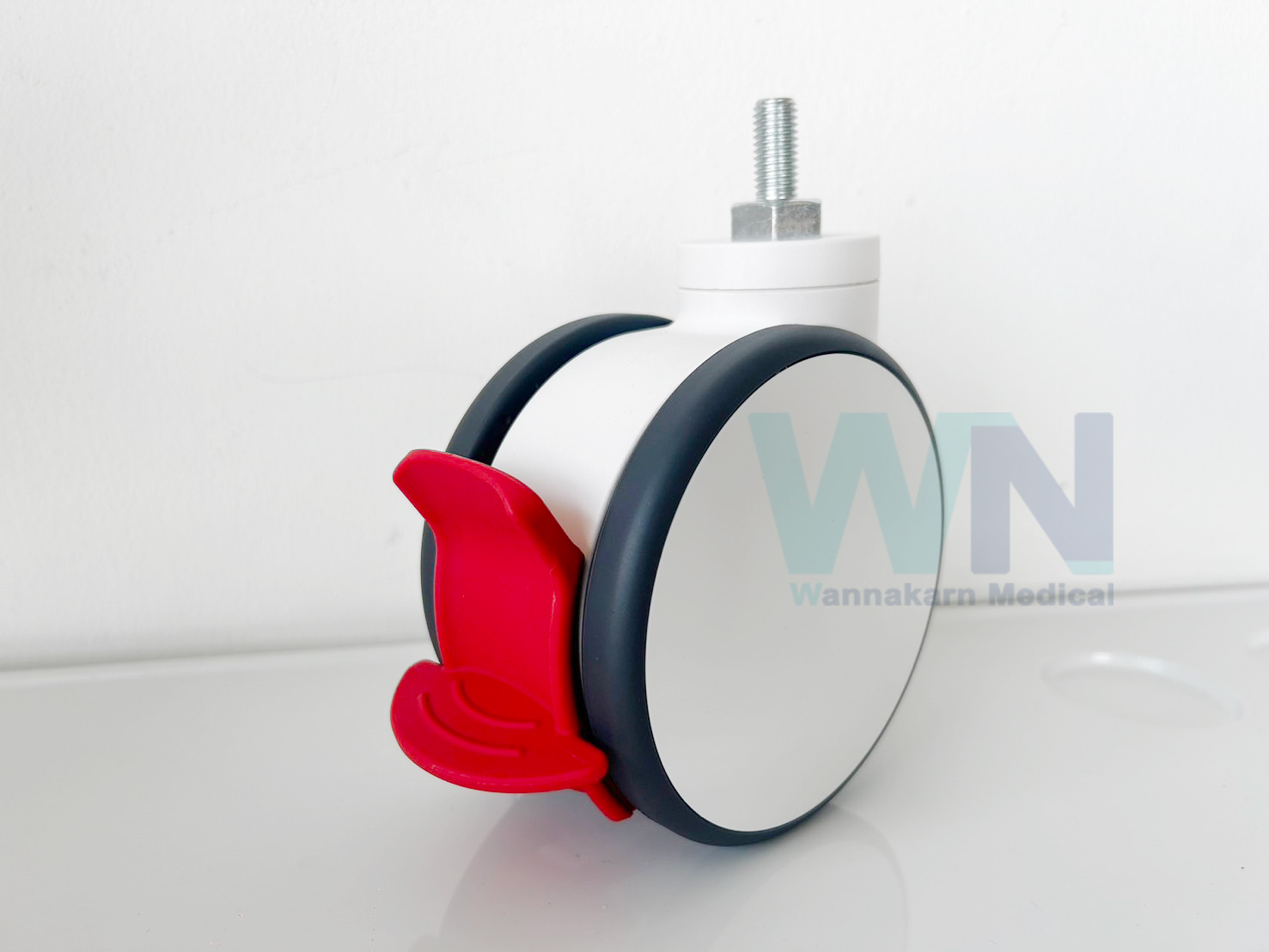 ลูกล้อ ขนาด 5 นิ้ว แกนสั้น ระบบล็อค 2 ระบบ (ล็อค/ปลดล็อค)