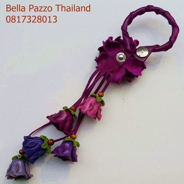 ที่แขวนกระเป๋าดอกจานดัดขอบพู่กระเจี๊ยบ หนังแท้ ทำมือ แฮนด์เมด leather flower, handmade, bag charm