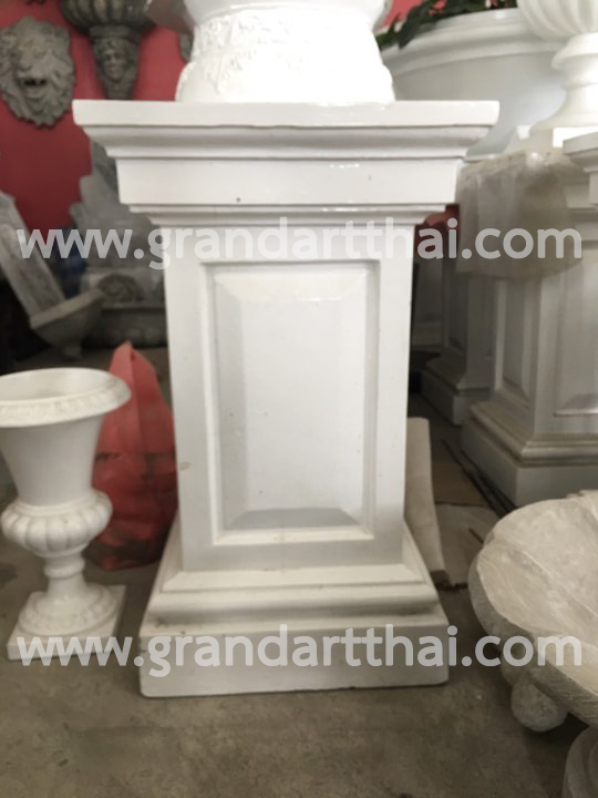 แท่นเหลี่ยมลายฟัก 30/74