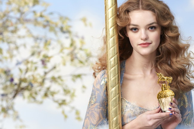 Anna Sui Fantasia Eau De Toilette 5 ml.