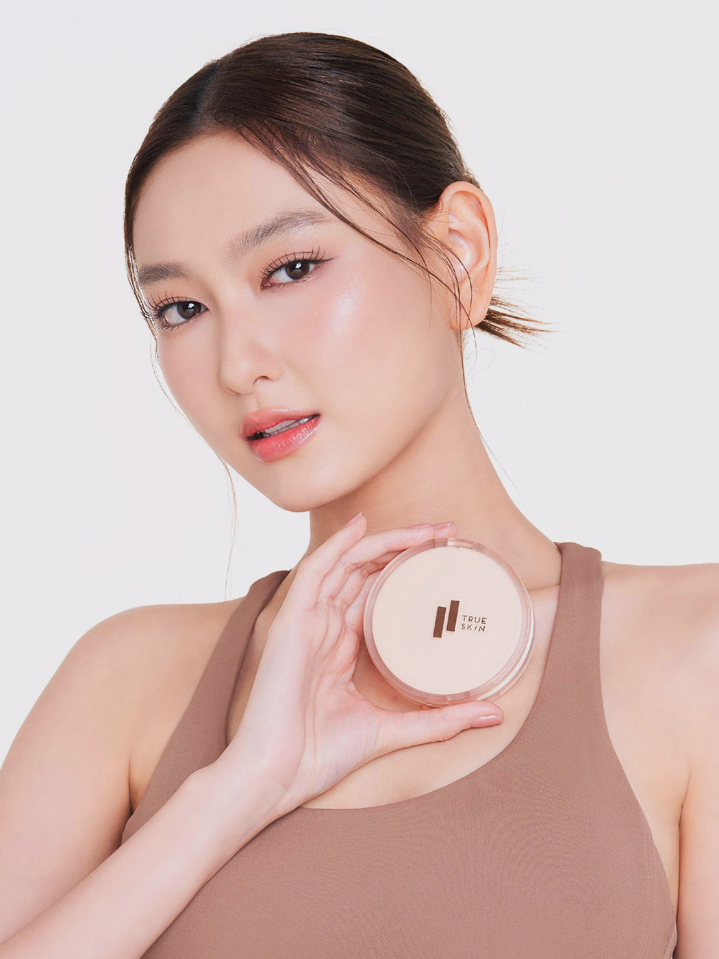 FIIT True Skin Cushion SPF50+ PA+++ 12 g. #01 Milk Foam