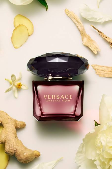 Versace Crystal Noir Eau de Toilette 90 ml. (Tester Box)