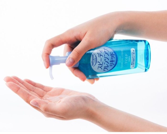Kose Softymo Speedy Cleansing Liquid 230 ml.